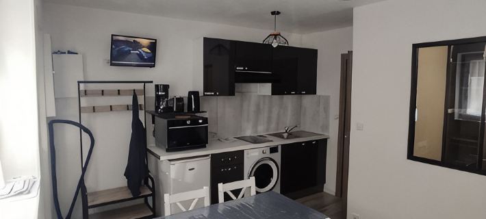 2/4-PERSON STUDIO IN THE CENTER OF LA BOURBOULE Hoteles en La Bourboule