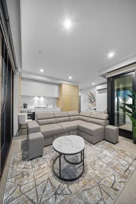 Stunning View & Prime Location! - 3-Star