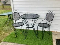The White House…a lovely family friendly 4-bedroom house with WiFi in Kalkaska Hotels in Kalkaska