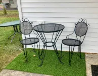 The White House…a lovely family friendly 4-bedroom house with WiFi in Kalkaska