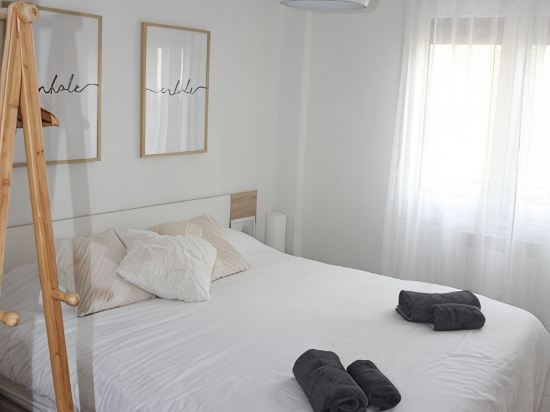 Apartamentos La Herradura Plaza