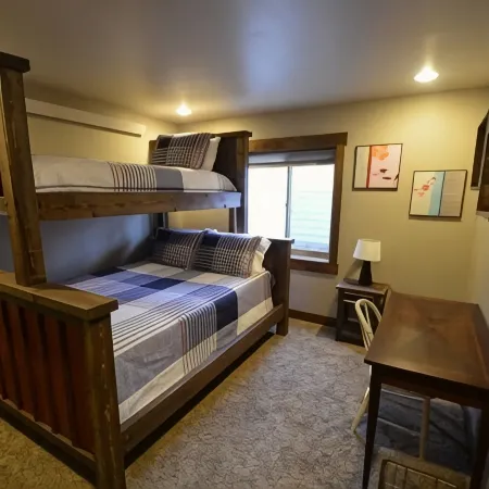 ShadyPines Cabin In The Black Hills w/Hot Tub & Centrally Located to Attractions