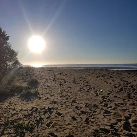 Wye Dream - Wye River Beach House - 200 metres to beach! Отели в г. Порт-Дуглас