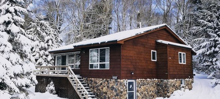 Cozy, Quiet Old Forge Getaway, just Minutes from The Fulton Chain Lakes Hotels in Webb