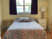 Private Home and Entrance, Stocked Kitchen, Fenced Yard, Pets, Boats ok,Parking 聖克盧住宿飯店