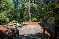Bridle Trails Treehouse - บังกะโล