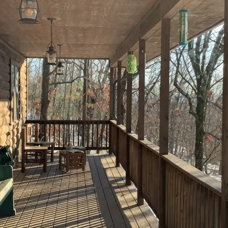 Family Cabin with spectacular views!