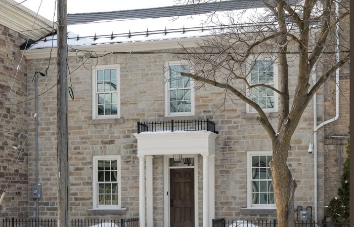 Restored stonehouse in the heart of Perth.