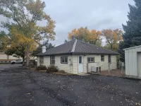 Vacation Rental!! HUNTERS, SKIERS, and All WELCOME! Hotels in Moffat County