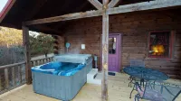 Evening Star Cabins, Secluded and peaceful in charming Hocking Hills - 3-Star