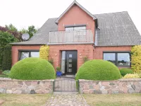 You will find relaxation and a peaceful idyll here in the Apartment-Feldsteingarten - Homestays