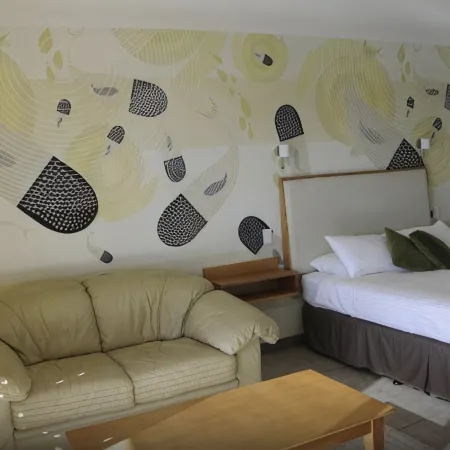 Saltair Luxury Accommodation - Adults Only