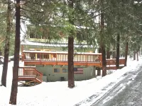 ✥ Beautiful Forest, Family Friendly cabin, Lake Access , Pets Welcome ✥