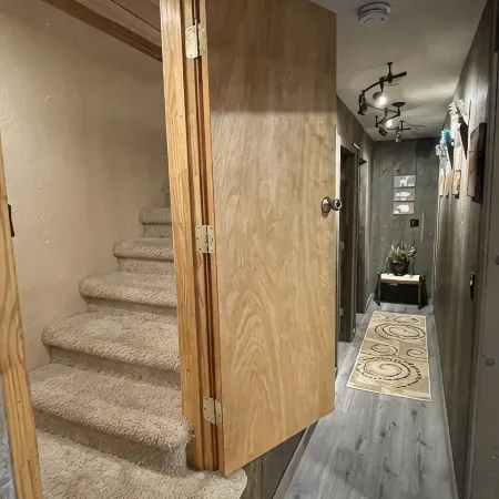 Spacious get away cabin in Mineral, minutes from Lassen south entrance