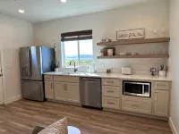 The Lyman Getaway - Apartments