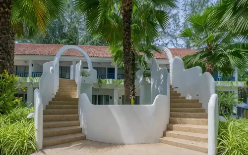 Ocean Breeze Resort Khaolak - 3-Star