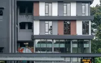 Hkita Hotel - 2つ星