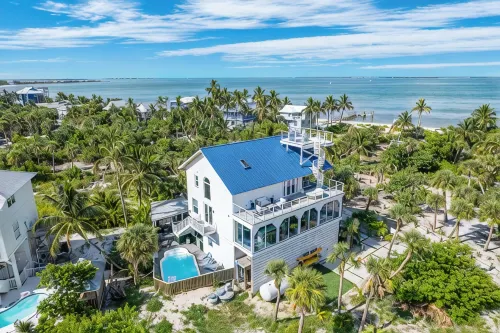 4 Bedroom Beach Home on a Private Island with a Private Pool