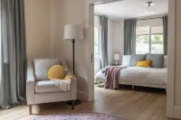 Luxury Healdsburg Retreat. Pool, Sauna, Hot Tub, Near Plaza, Tesla Charger - Private Pools