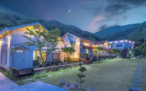Hedong Alphs DH Pension - Parking