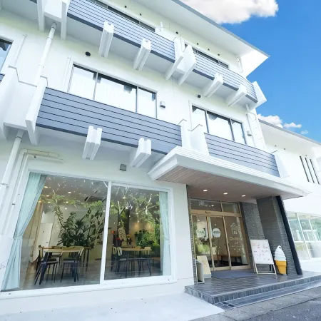 OiseSun Cafe & Hotel Отели в г. Хюга