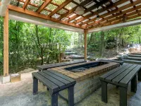 Heartland Hills in Noto 11 Log House