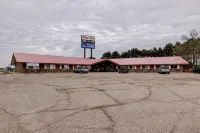Bloomer Inn & Suites