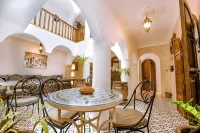 Riad D’AR Ganne by Carole - Bed and Breakfasts