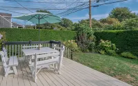 Walk to Beach/Cliff Walk! Fantastic Location! July Opening! Fenced Yard! Pets! - 4-Sterne