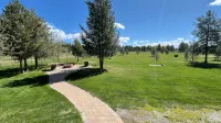 Yellowstone - Hot Tub - Family Vacation - World Class Fishing - 4-Star