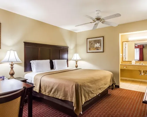 Bryant Inn & Suites Hotels in Bryant