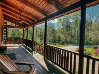 Spotted Fawn Cabin - Serenity and luxury await you - Alphydda