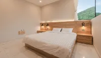 Yeosu Pyeongsari 85-7 Kids Pool Villa