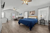 “Cypress” Cottage Reidsville Georgia - Apartments