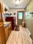 Delightful 3-bedroom house with WiFi in Juneau, AK, centrally located. - Homestays