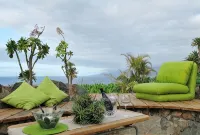 Villa on the seafront with pool_Ecological farm - balcón