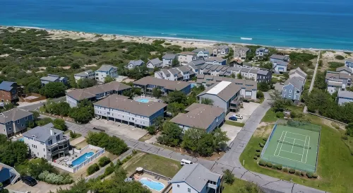 Corolla Oceanside Condo Just Steps from the Beach - Sleeps 6