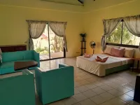 Phaidon Beach Resort
