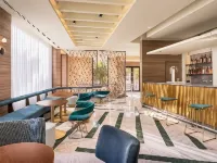 Occidental Sevilla Viapol Hotels near La Raza