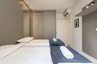 距海灘450公尺的帶美食陽台公寓 Reb0802