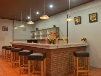 The Naripan Hotel - ที่มีบาร์