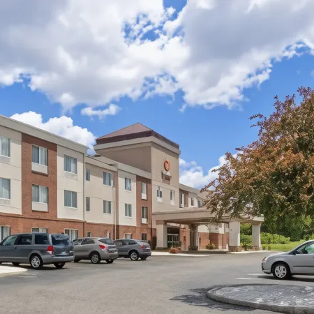 Comfort Suites
