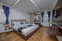 Royal Crown Resorts - Villas