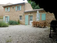 Charming 3-Bedroom Home with a Private Pool at the Foot of Mont Ventoux. Stunning View