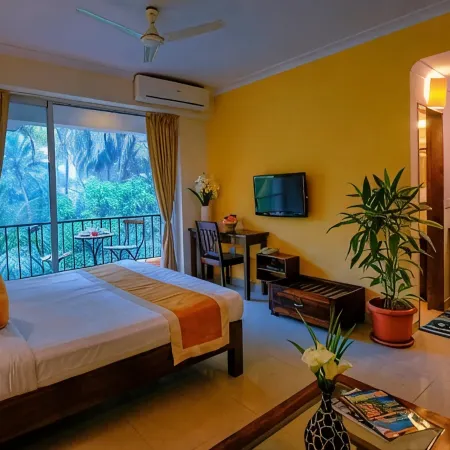 TreeHouse Blue Hotel & Serviced Apartments
