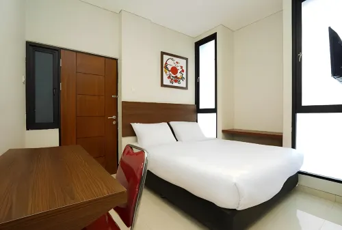 The Colins Hotel