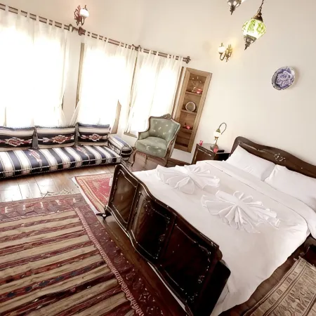 Kadilar Pasazade Konagi Butik Otel Отели в г. Йодемиш