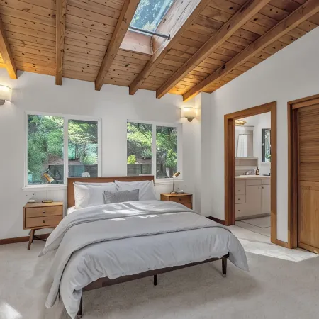 Stunning Neighborhood Home Walkable to Downtown Mill Valley