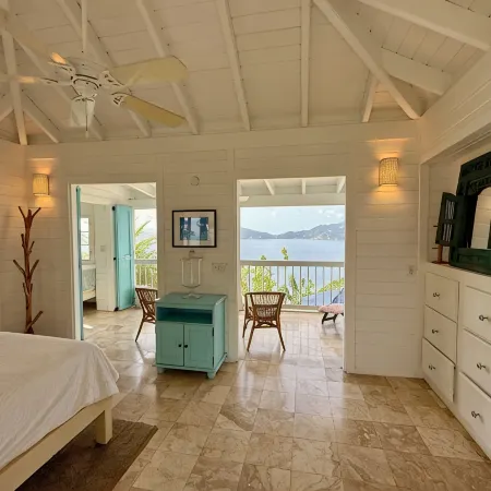 Eco-Luxury Paradise with Amazing Views & Pool