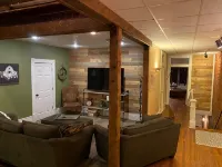 Old Town Loft w Hanging Master Bed -  Ferienwohnungen